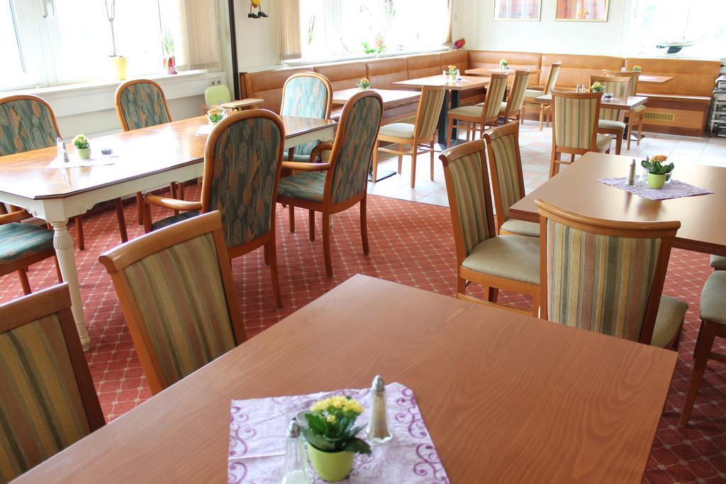 Traveller Hotel
